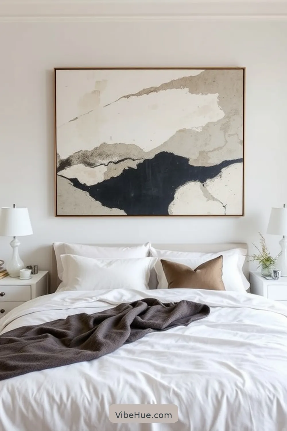 Select a Single Statement Piece for 17 Tips for a Minimalist Style Holiday Bedroom Makeover