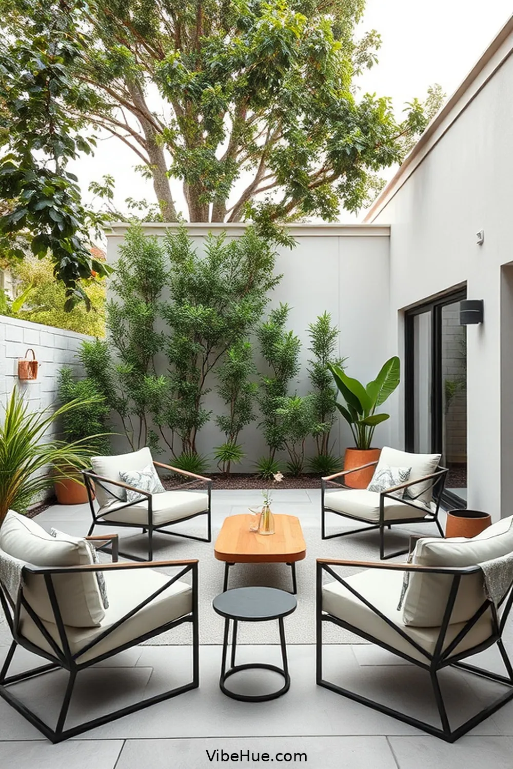 20 Essential Elements for Year-Round Minimalist Style Outdoor Patios 2 Sleek Furniture Designs for 20 Essential Elements for Year-Round Minimalist Style Outdoor Patios