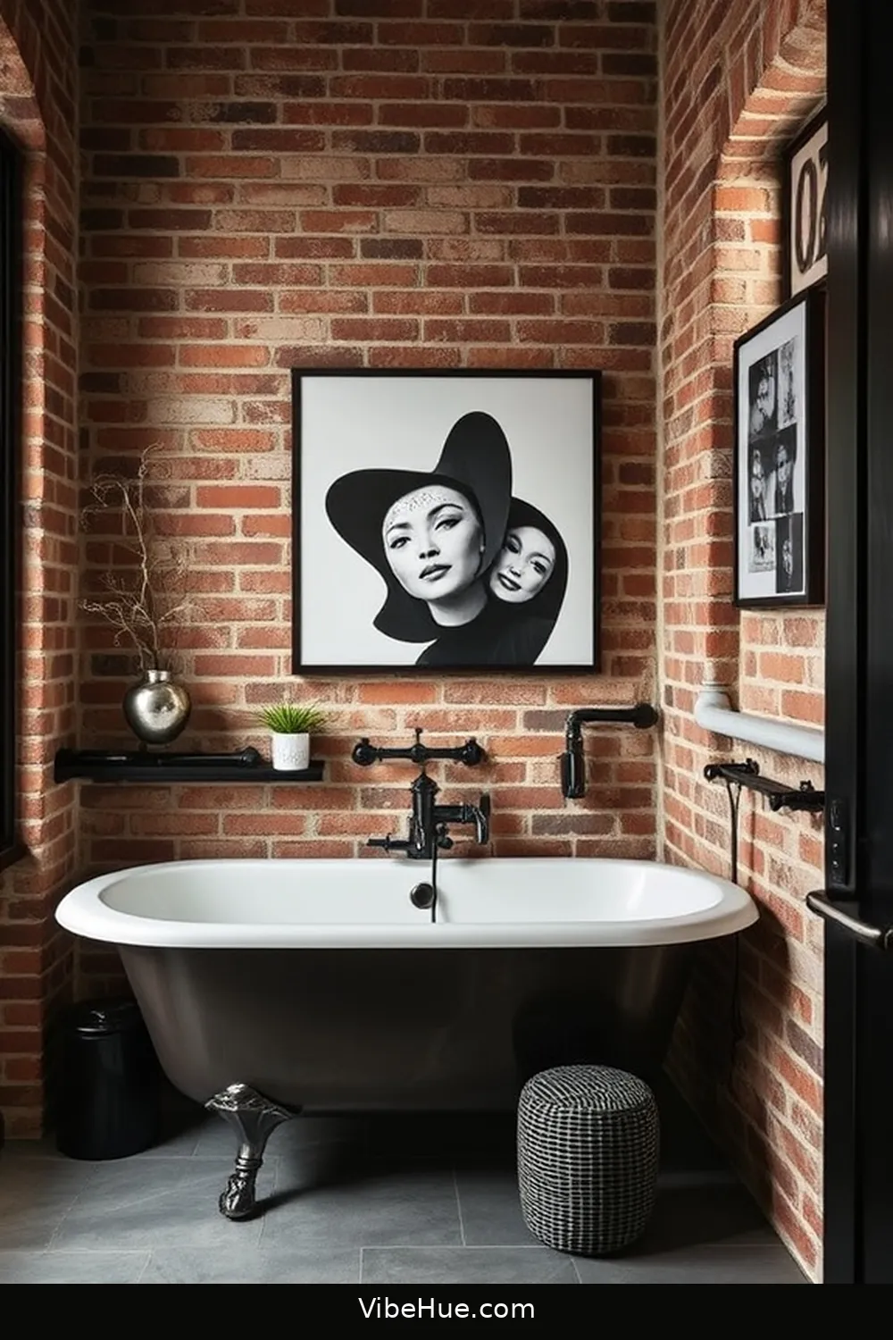 23 Industrial Style Touches for a Holiday Bathroom 16 Decorate With Industrial Artwork for 23 Industrial Style Touches for a Holiday Bathroom