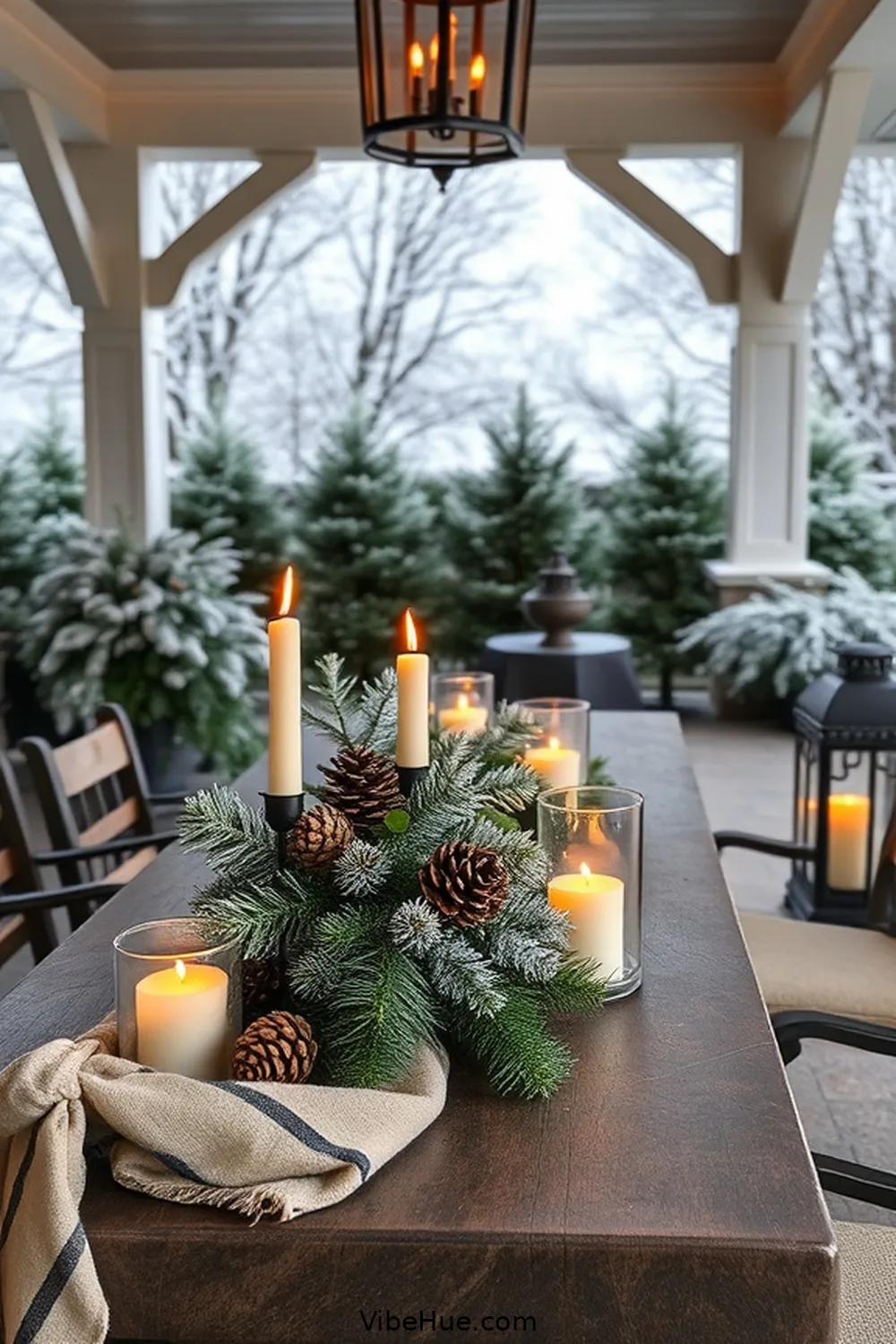 25 Essential Tips for a Cozy Winter Outdoor Patio in Traditional Style 23 Display Seasonal Centerpieces for 25 Essential Tips for a Cozy Winter Outdoor Patio in Traditional Style